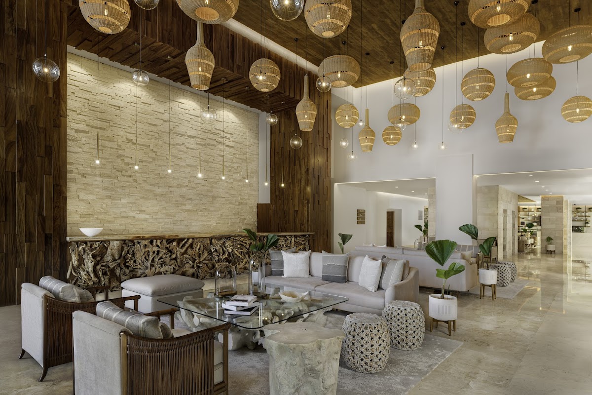 Sun Palace