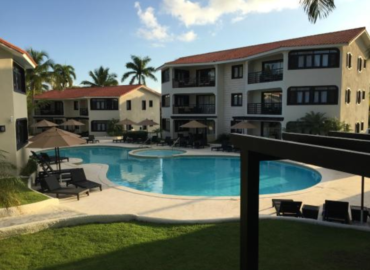 Lifestyle Royal Suites