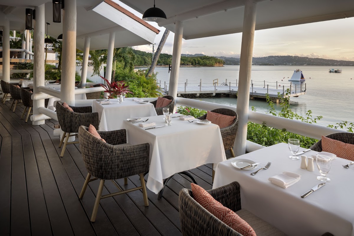 Windjammer Landing Villa Beach Resort
