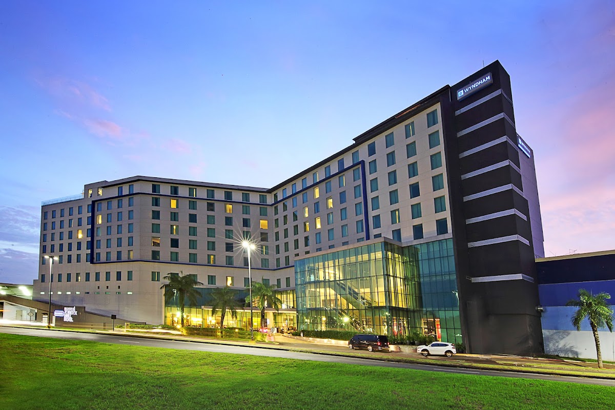 Wyndham Panama Albrook Mall