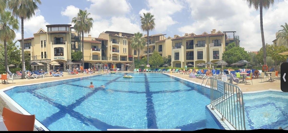 Club Turquoise