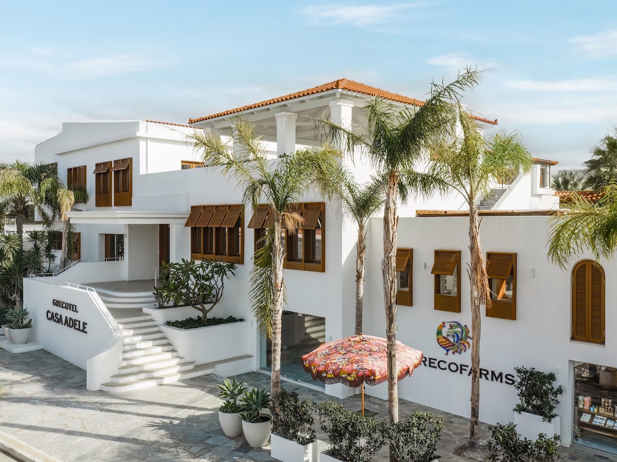 Leoniki Residence