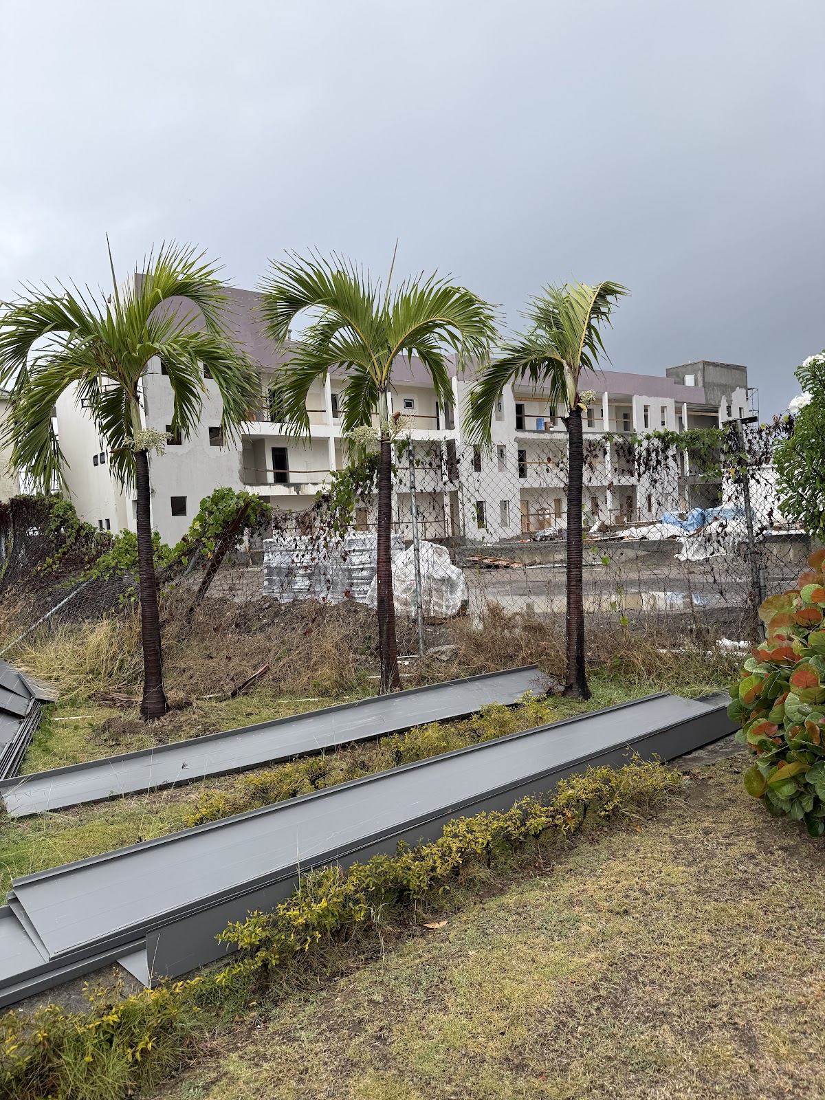 Sapphire Sands Villas by Bay Gardens Resorts