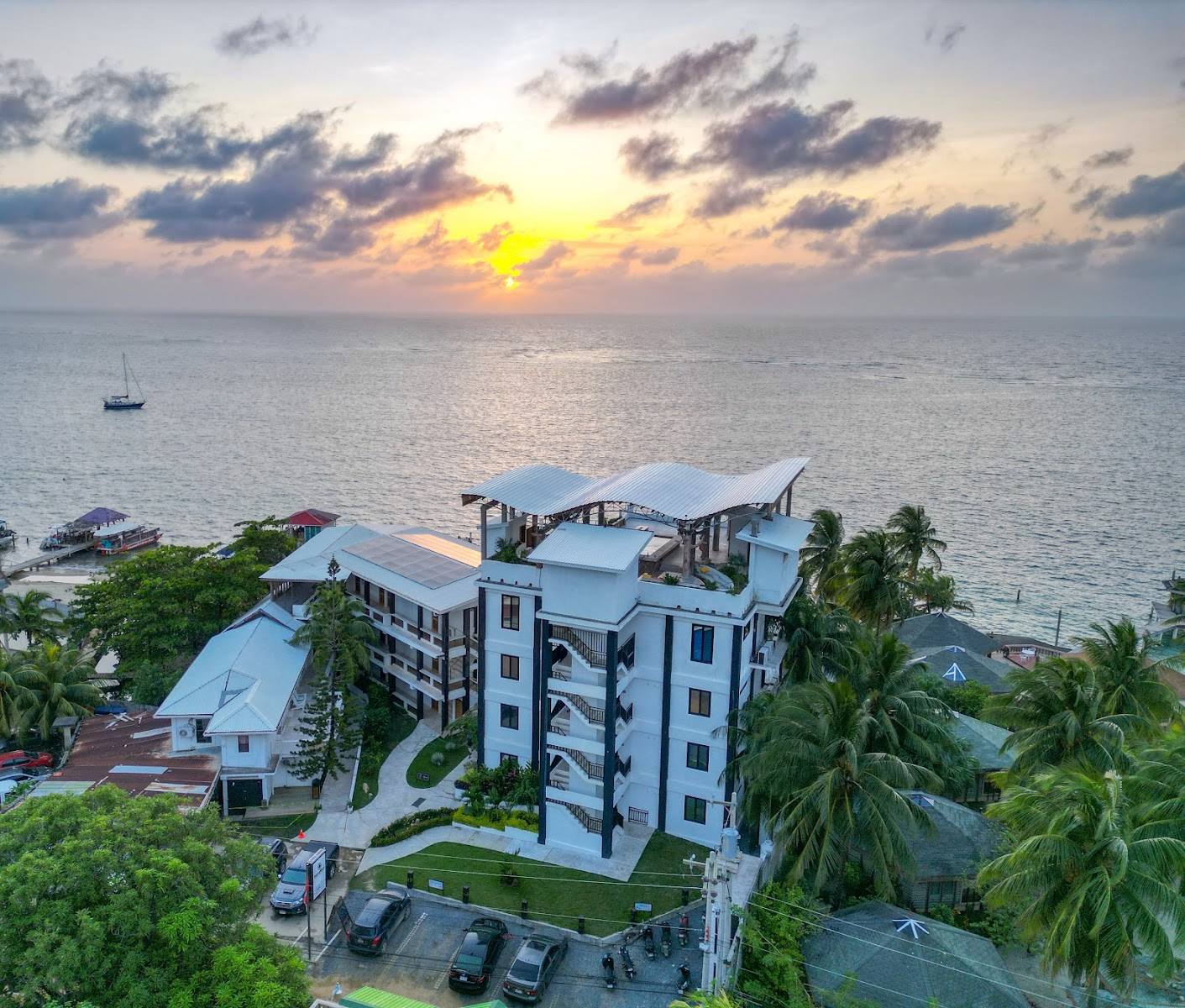 Brisas Del Mar Village & Beach Resort