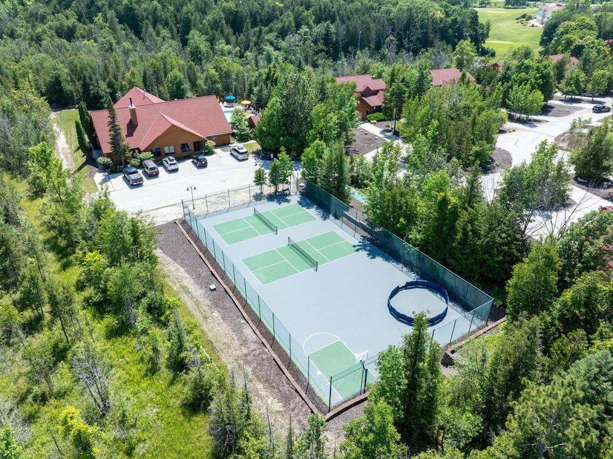 Little Sweden Vacation Resort