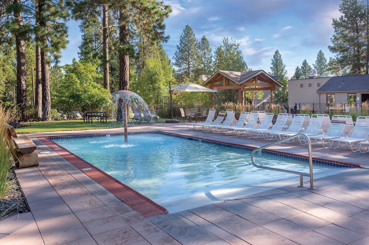 Seventh Mountain Resort