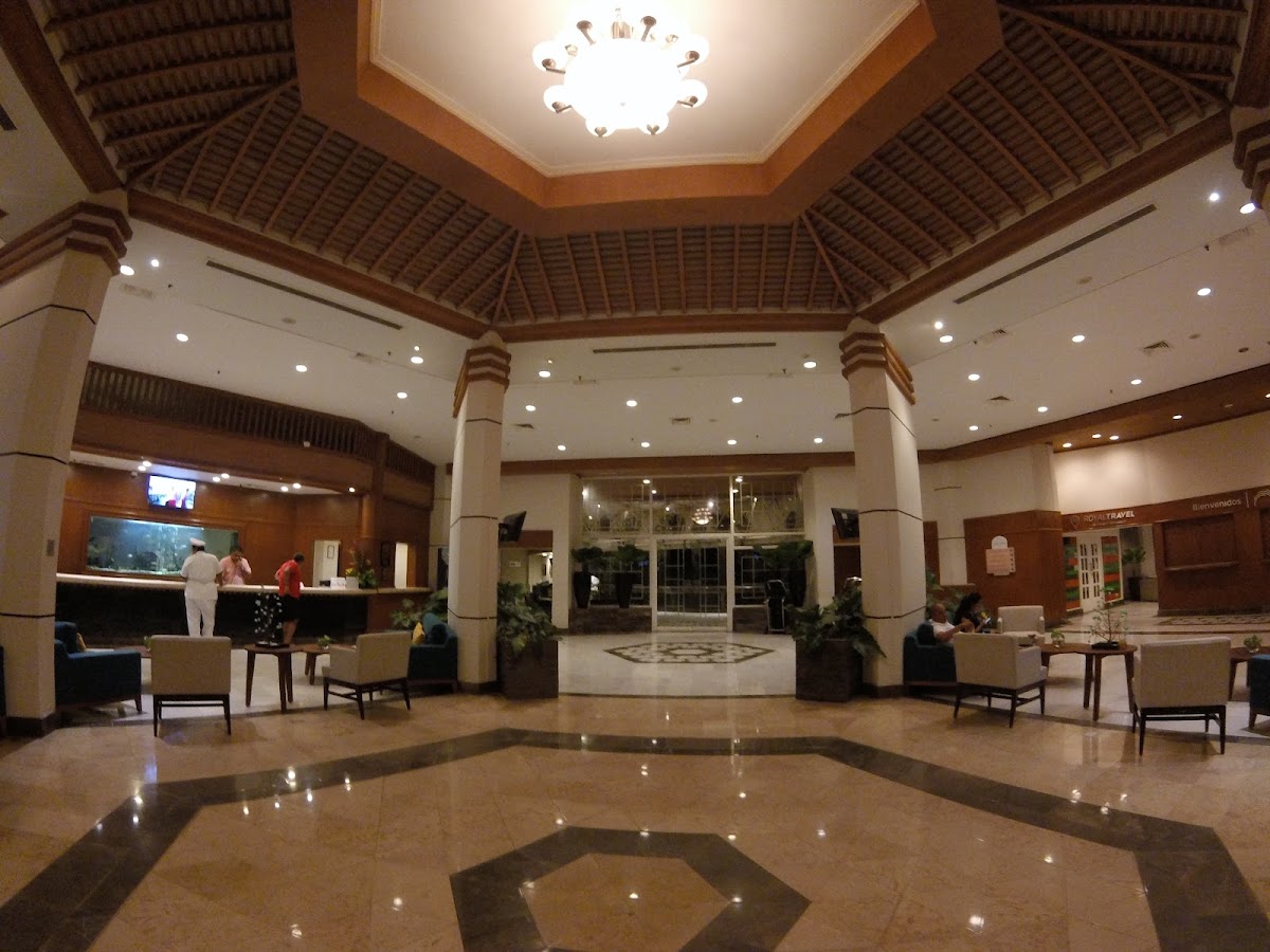 Park Royal Beach Resort Acapulco by Royal Holiday