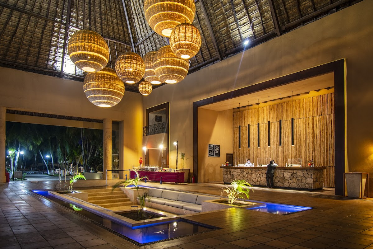 Reef Yucatán Hotel & Convention Center