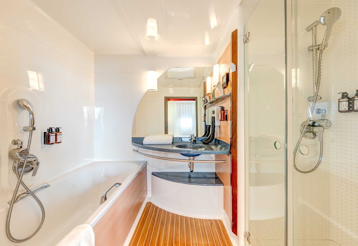 Novotel Suites Paris Nord 18