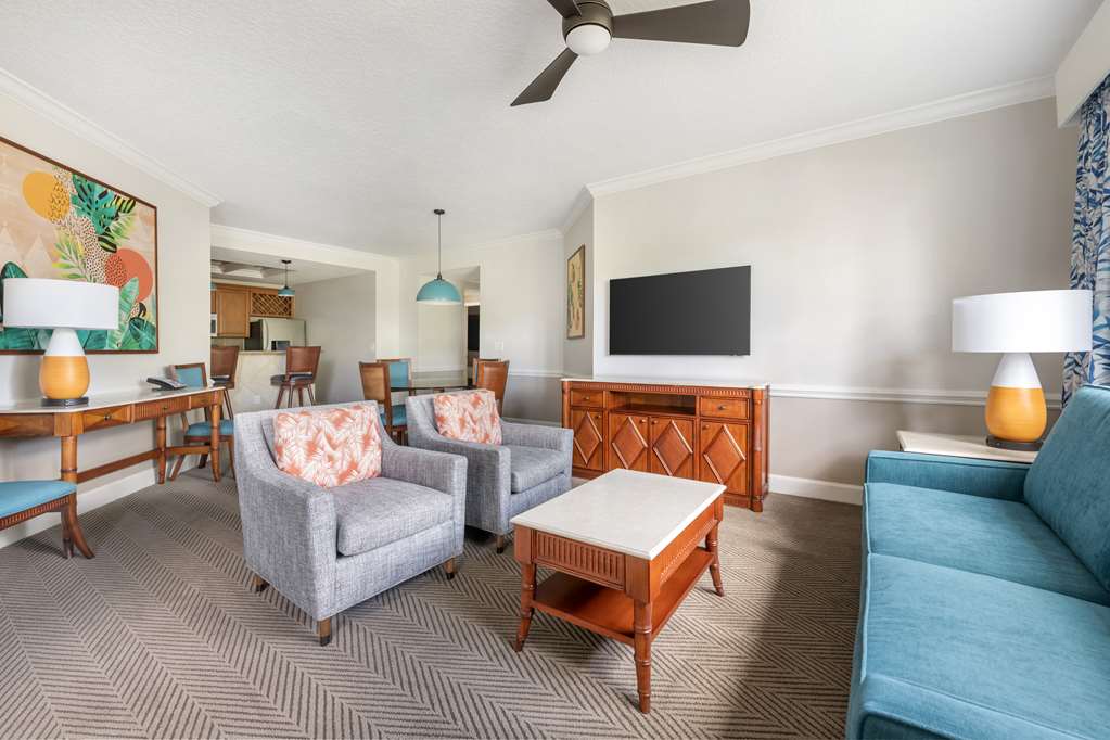Vacation Internationale Cypress Pointe Resort