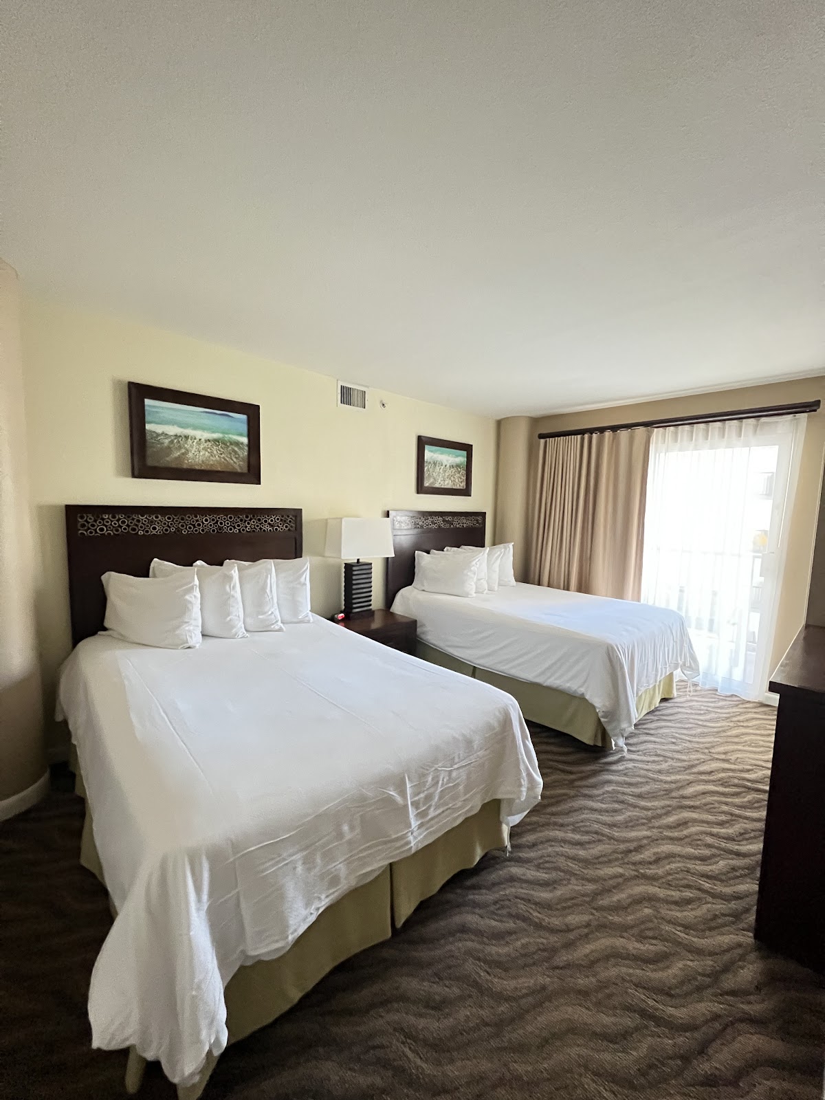 Wyndham at Waikiki Beach Walk