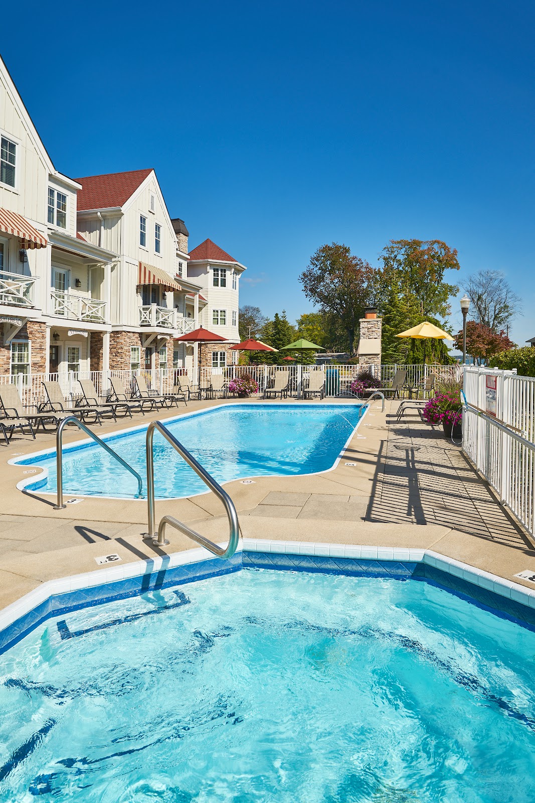 The Beach House at Lake Street