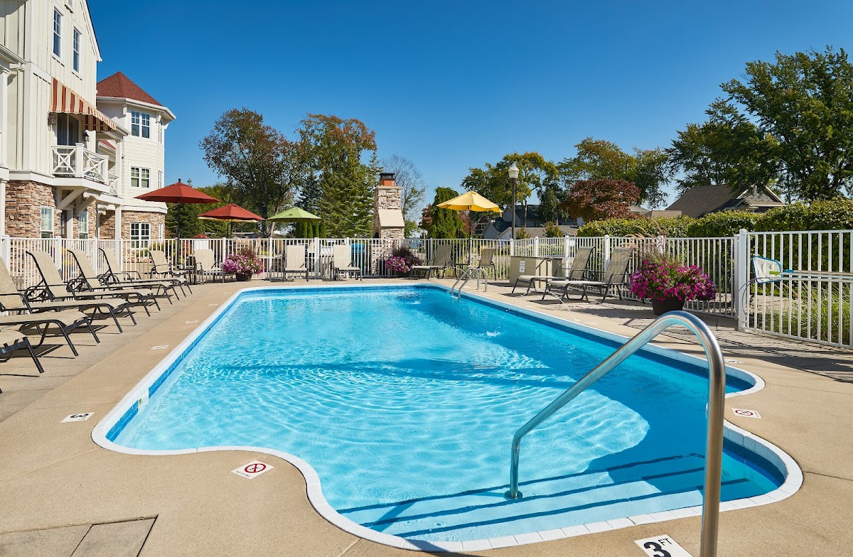 The Beach House at Lake Street