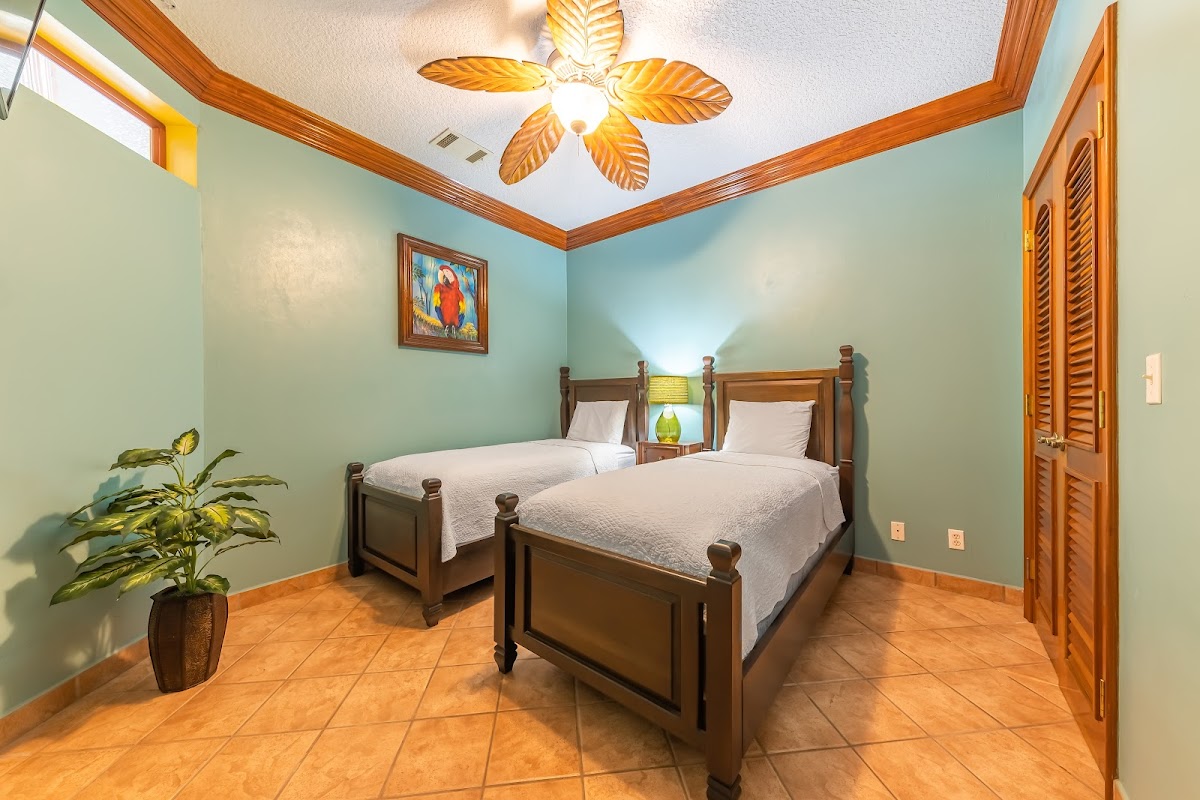 Grand Colony Island Villas