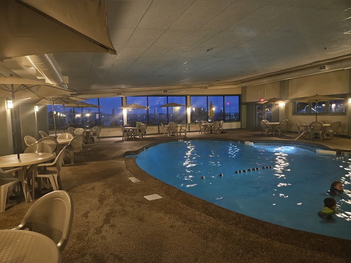 Steele Hill Resorts-West