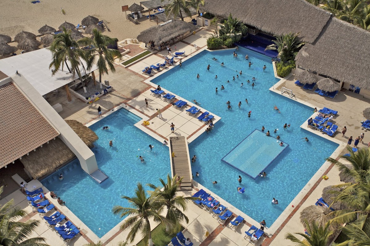 Park Royal Beach Resort Ixtapa by Royal Holiday