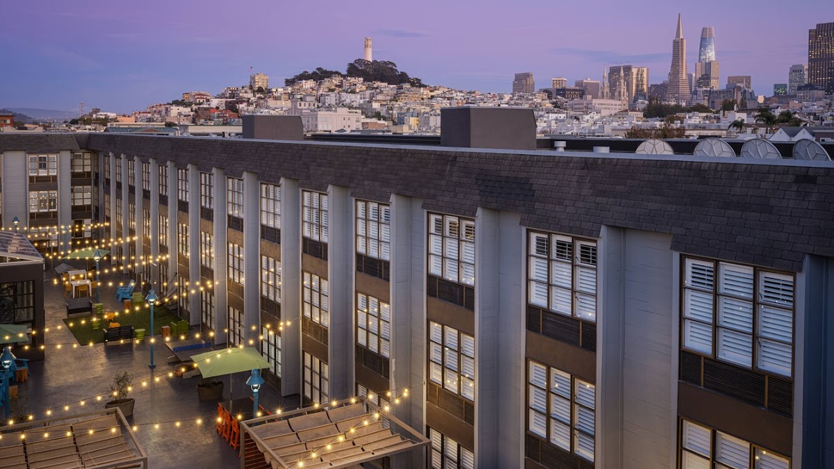 San Francisco Suites
