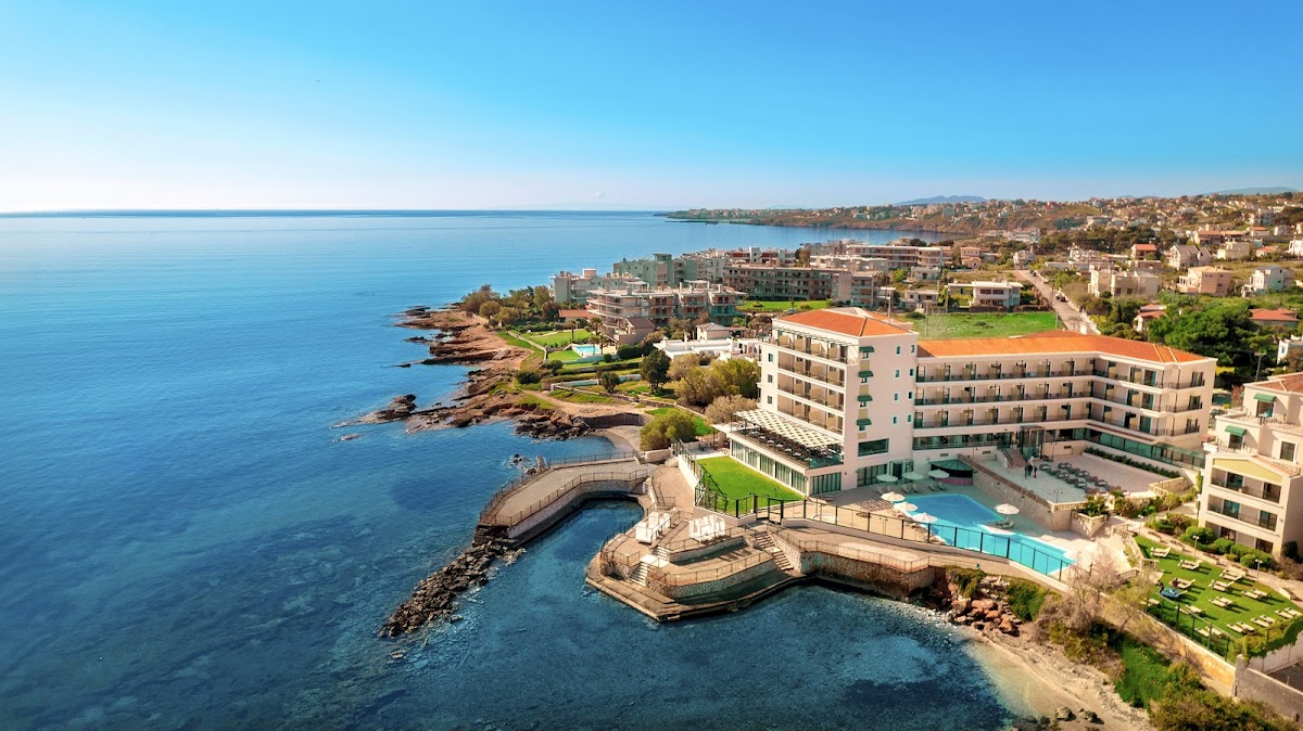 Ramada Attica Riviera