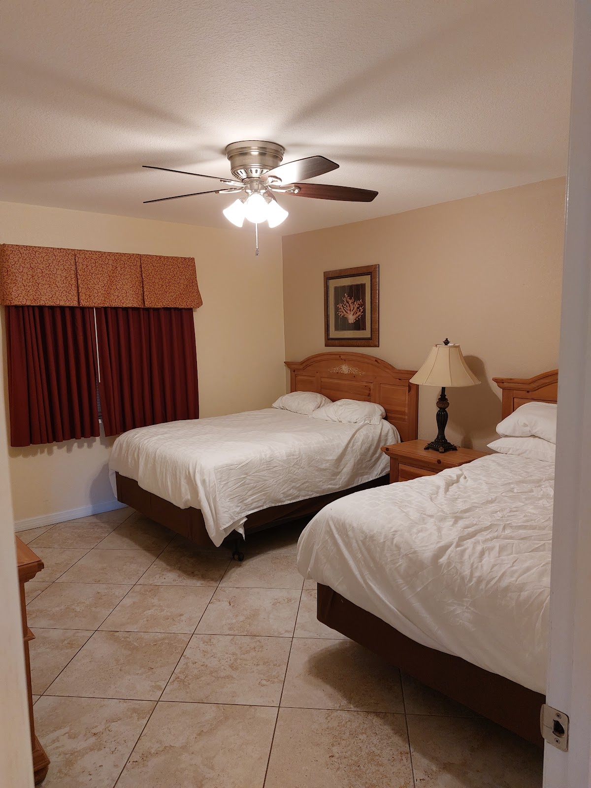Vacation Internationale At Sand Pebble Resort