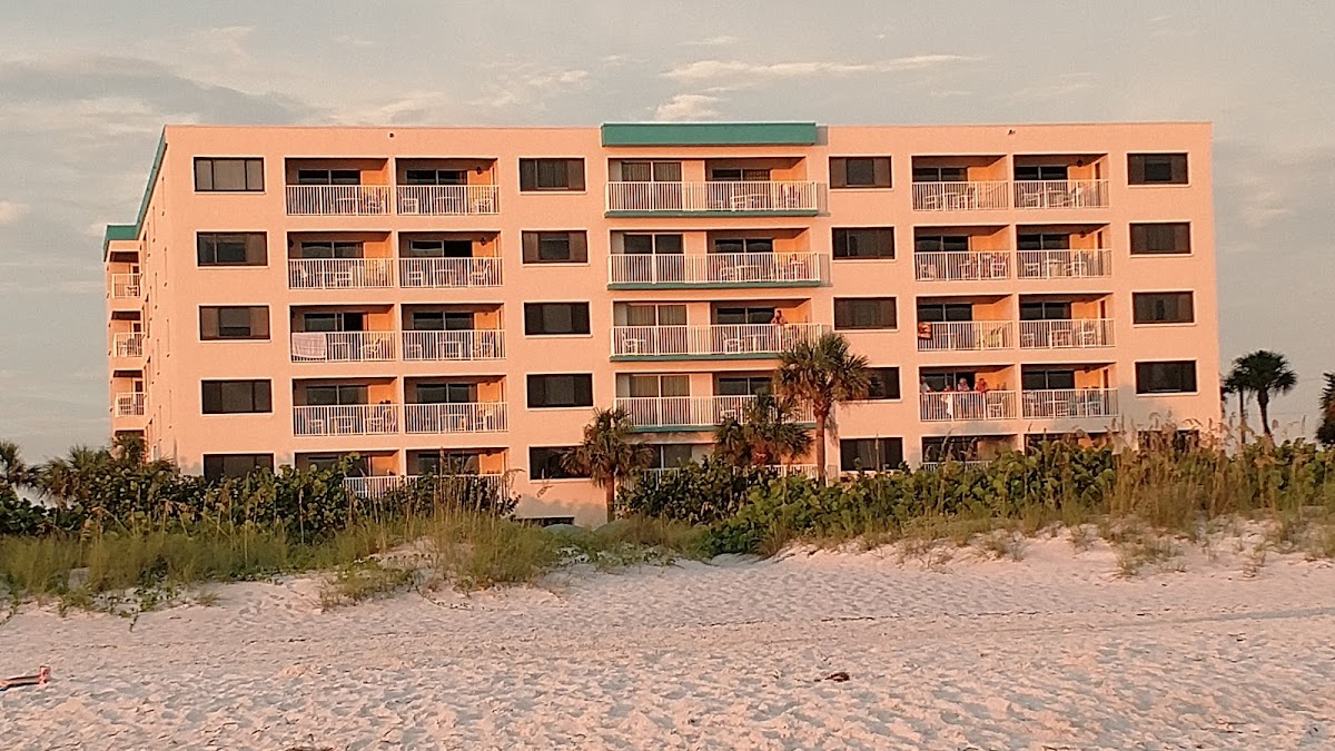 Vacation Internationale At Sand Pebble Resort