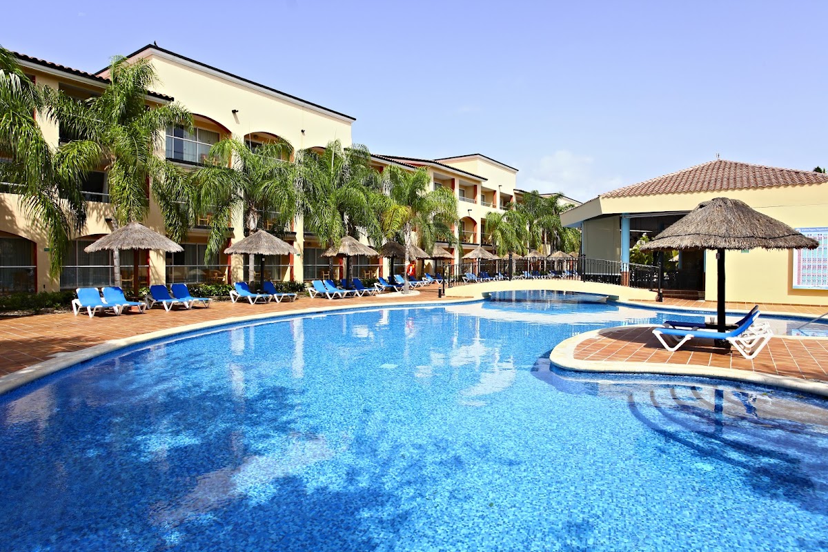 Sandos Playacar Beach Resort