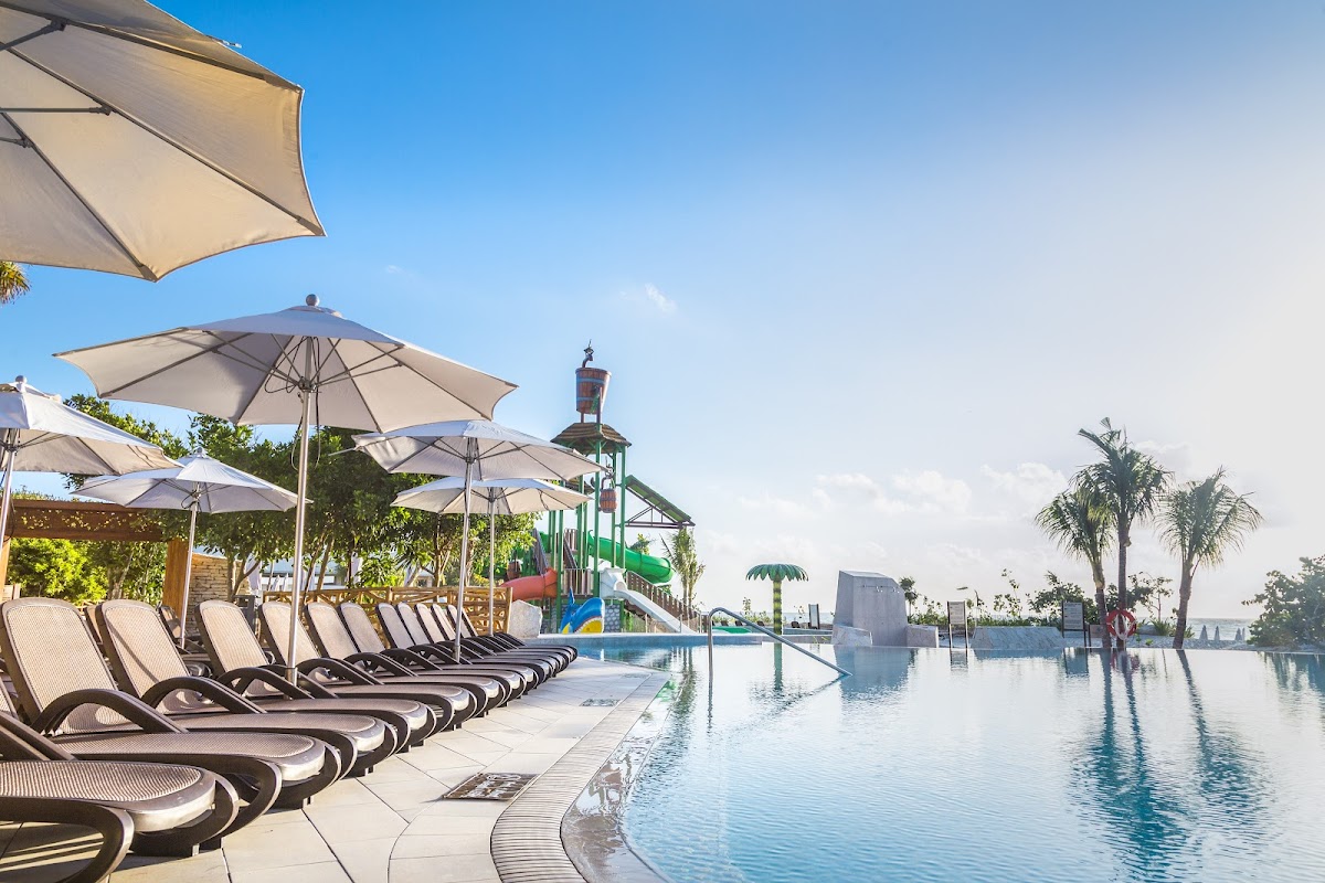 Sandos Playacar Beach Resort