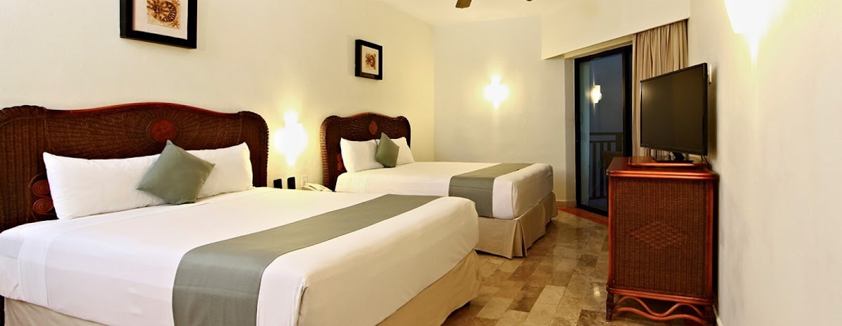 Sandos Caracol Eco Resort