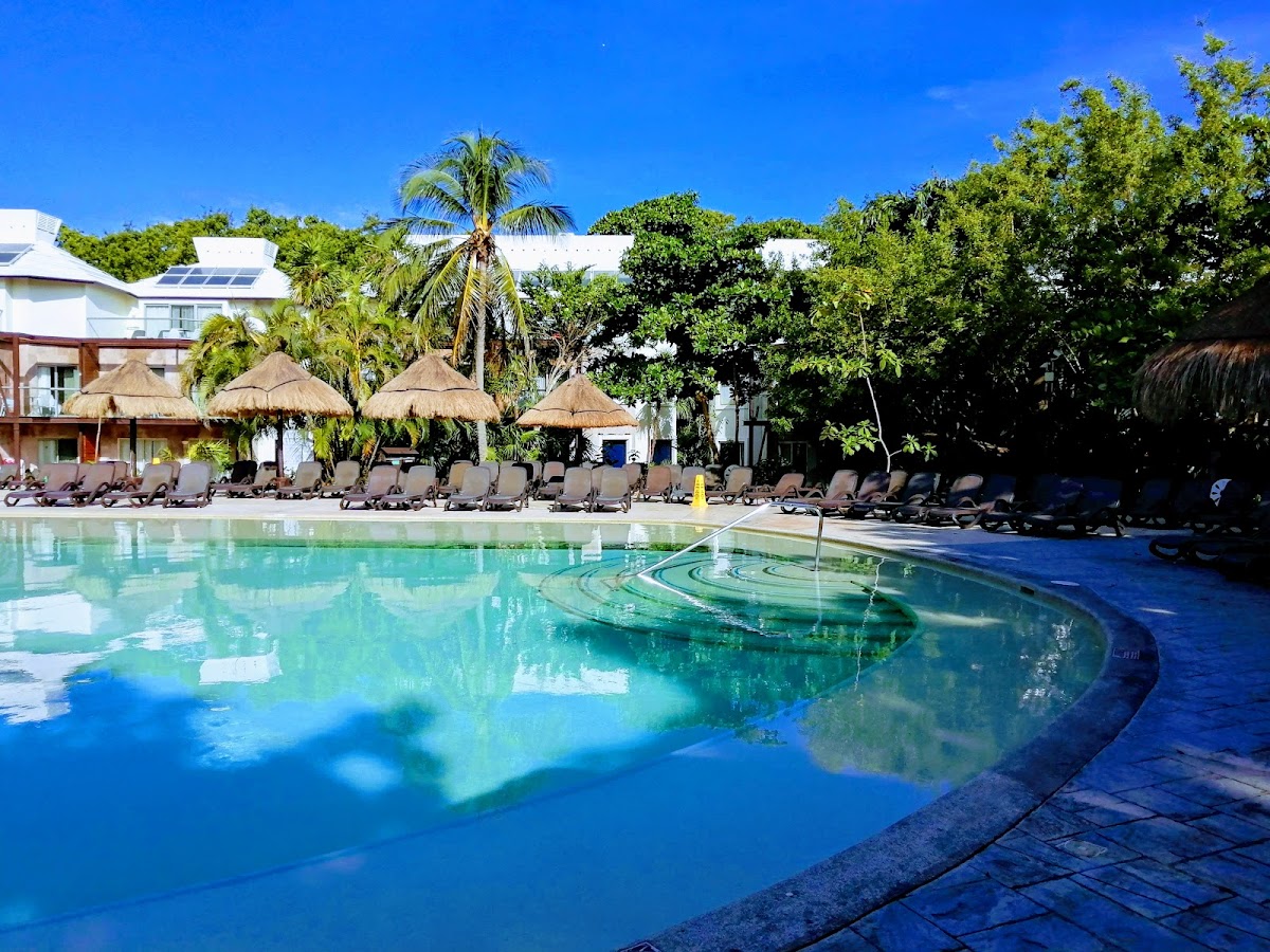 Sandos Caracol Eco Resort
