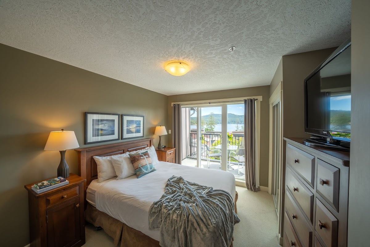 Sooke Harbour Resort & Marina