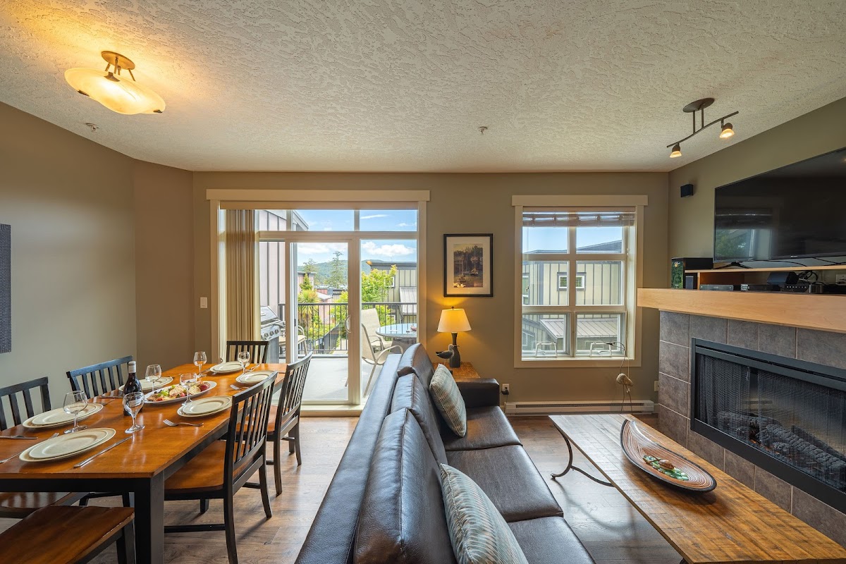 Sooke Harbour Resort & Marina