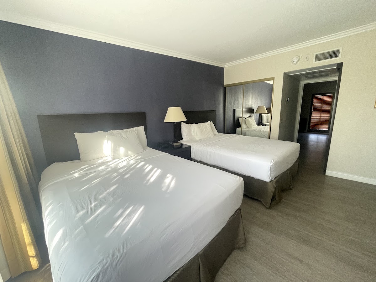 Radisson Suites Hotel Anaheim-Buena Park