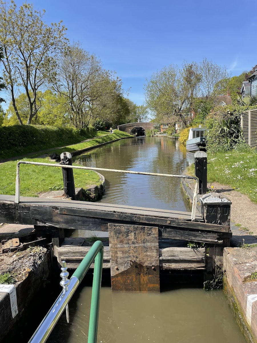 Canalboat Club at Alvechurch Marina