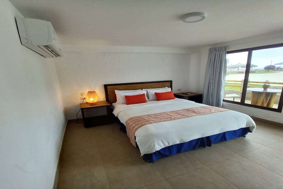 Howard Johnson Hotel La Carolina