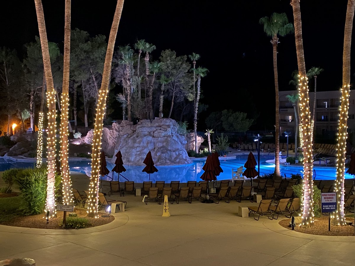Sunchaser Premier at Oasis Resort