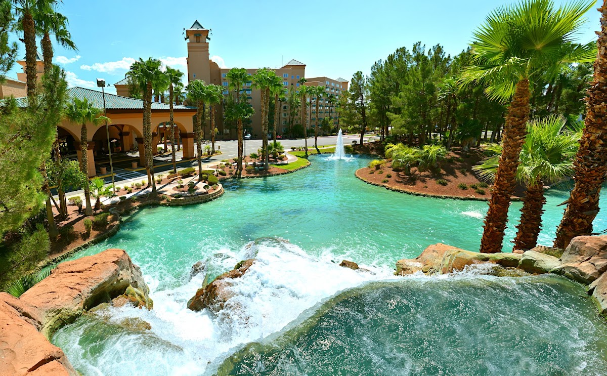 Sunchaser Premier at Oasis Resort