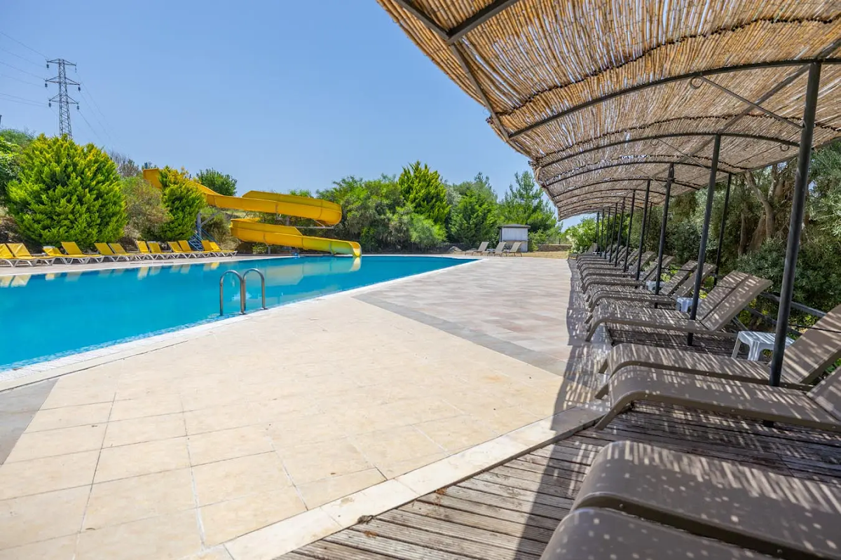 Akay Garden Resort & Suites