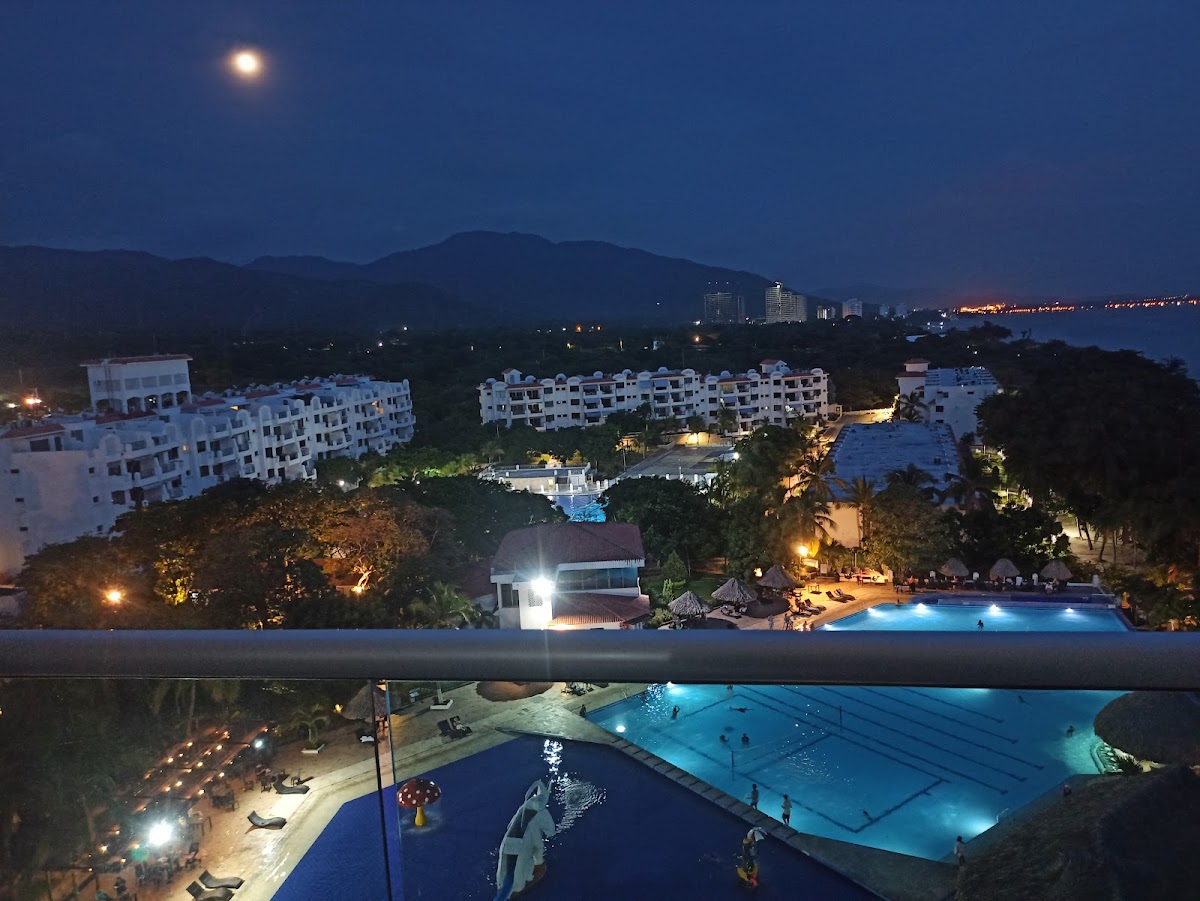 Costa Azul Suites