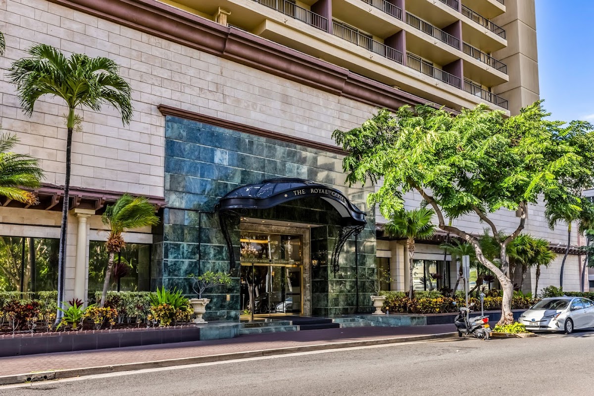 Royal Garden At Waikiki