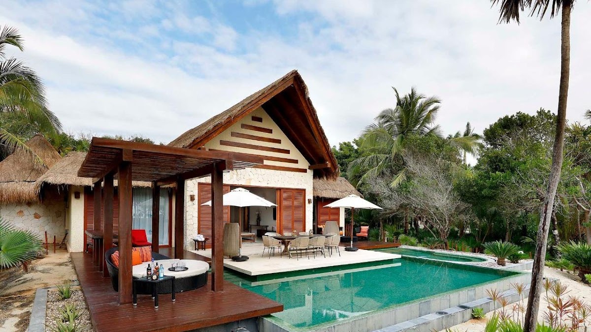 Grand Palladium Kantenah Resort & Spa at Riviera Maya