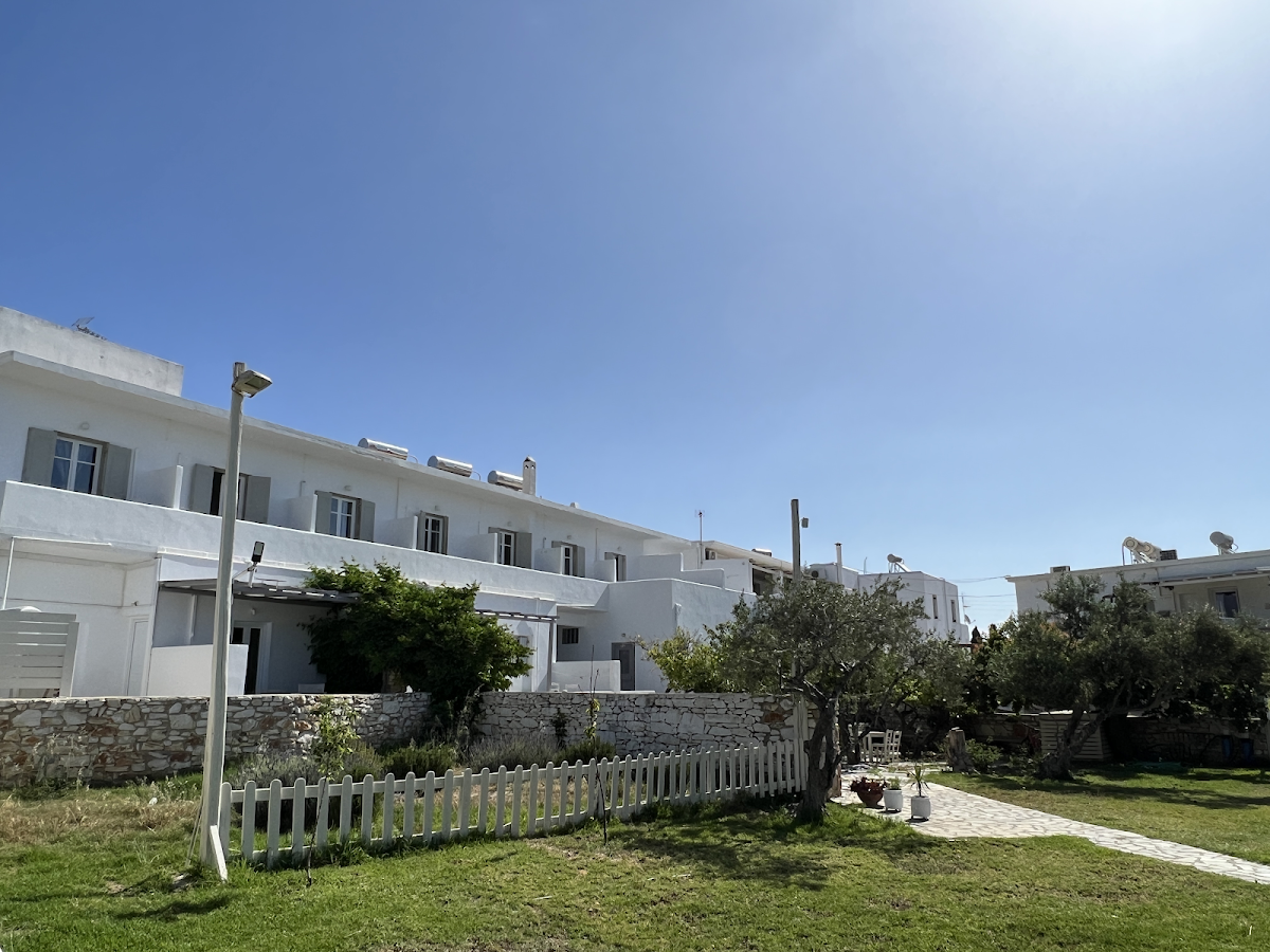 Anezina Village