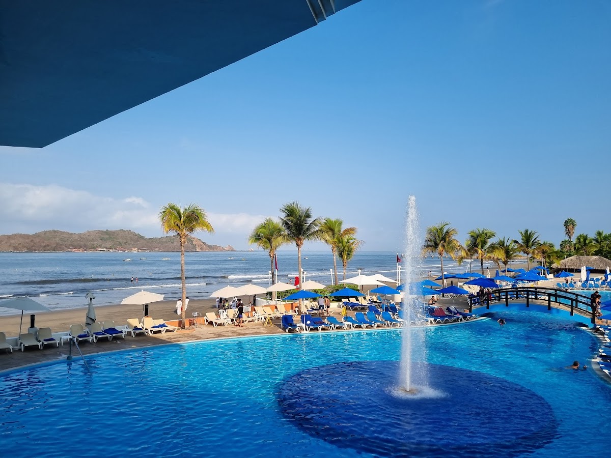 Azul Ixtapa Beach Resort & Convention Center