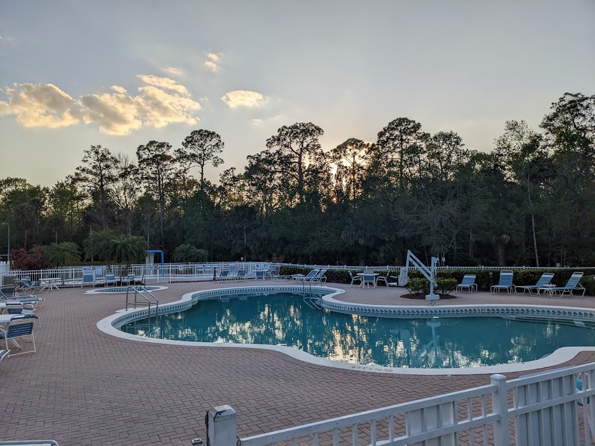 Barefoot Suites