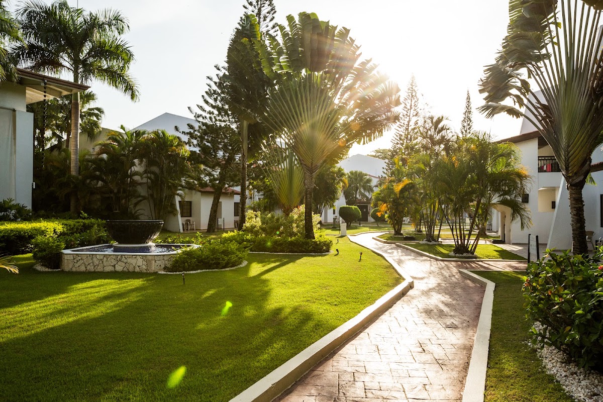 Bluebay Villas Doradas