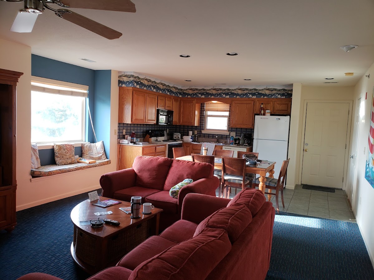 Branson Yacht Club at Rock Lane