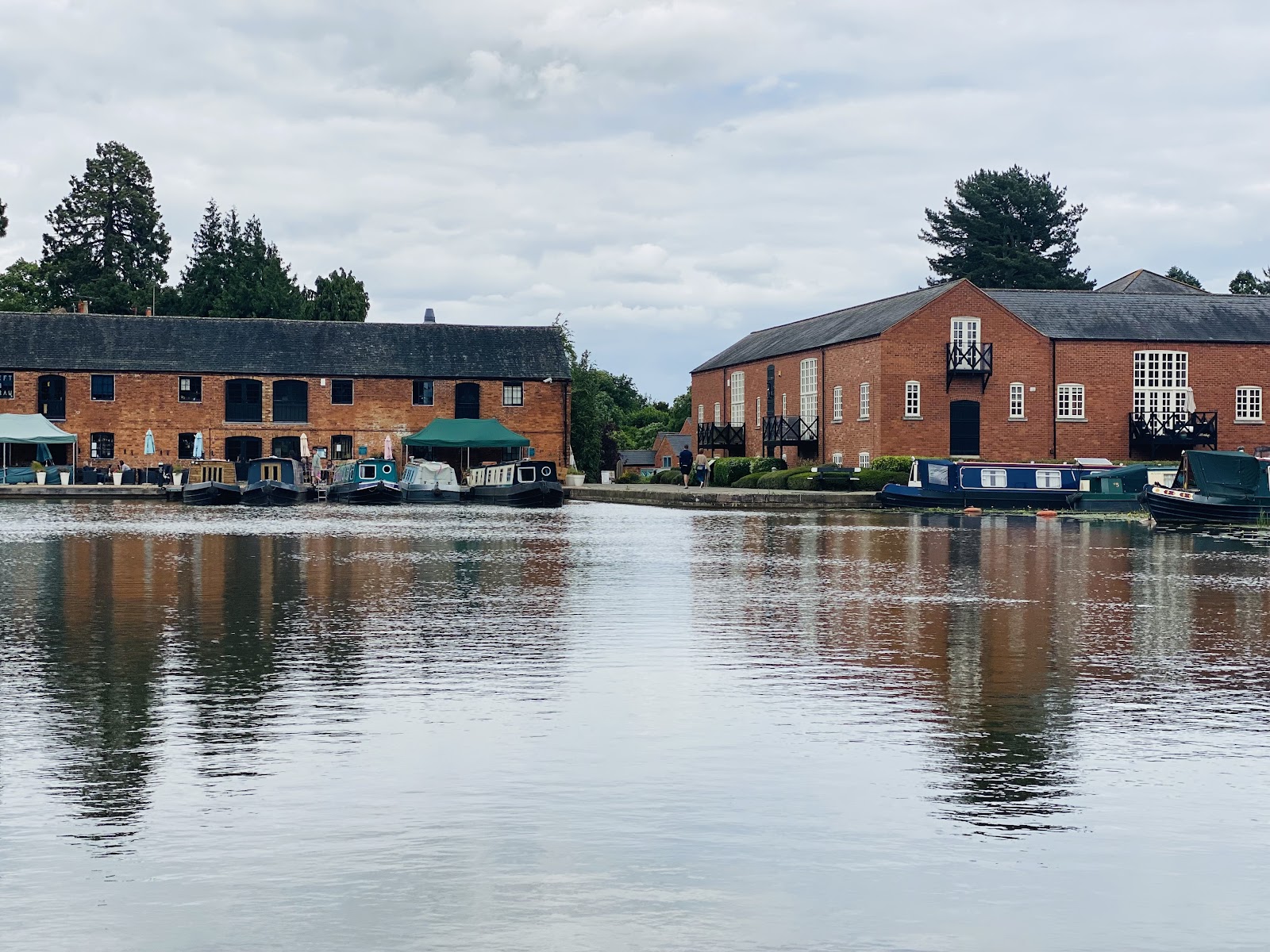 Canalboat Club at Union Wharf