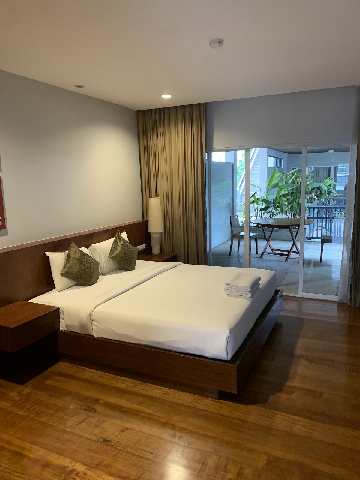 Chateau Dale Beach Resort