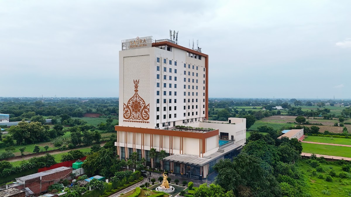 Club Mahindra Saura Hotel, Agra