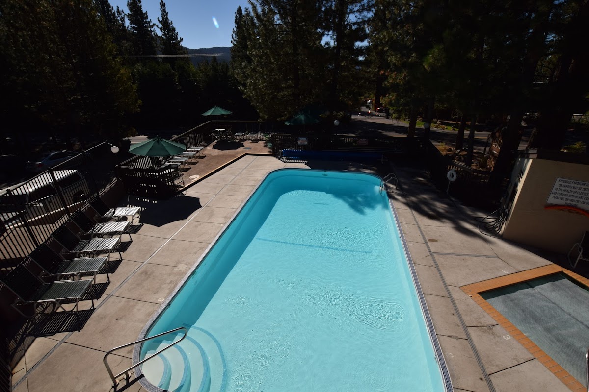 Club Tahoe Resort