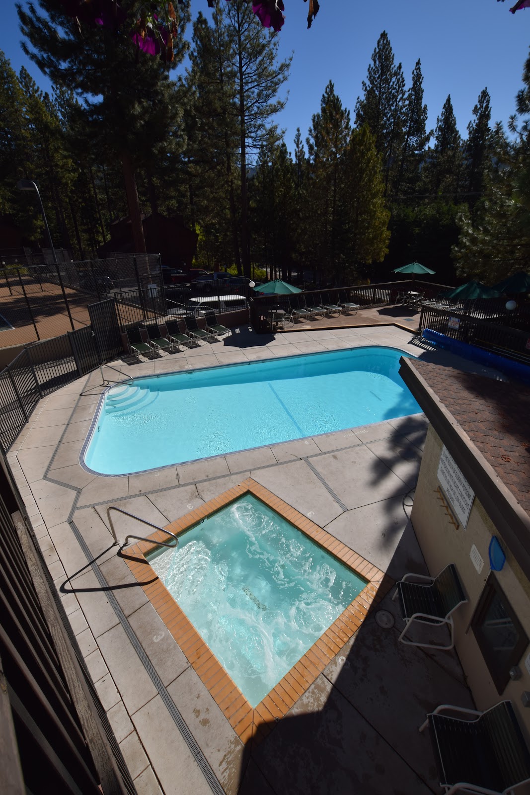 Club Tahoe Resort