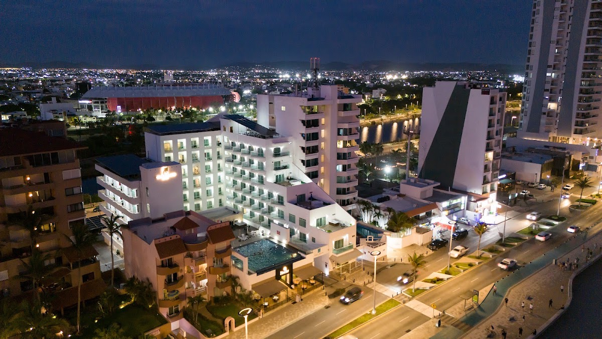 Coral Island Hotel & Spa